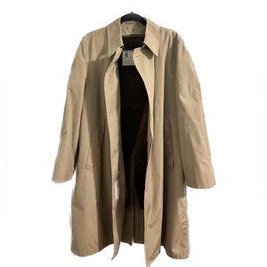 Vtg Men’s London Fog Maincoats Lined Rain Coat, 40 Reg